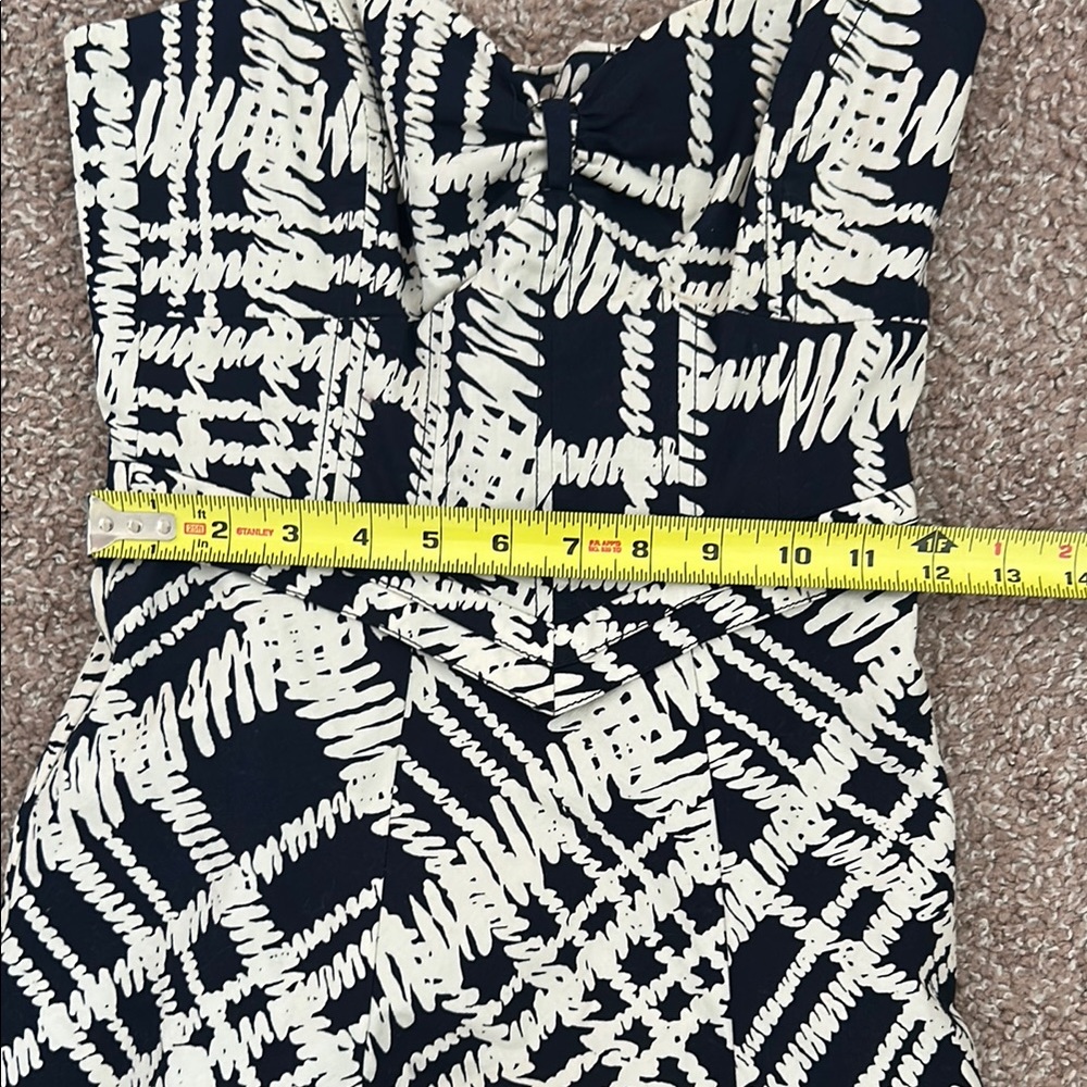 Karen millen navy and White Patterned Dress - Picture 3 of 10